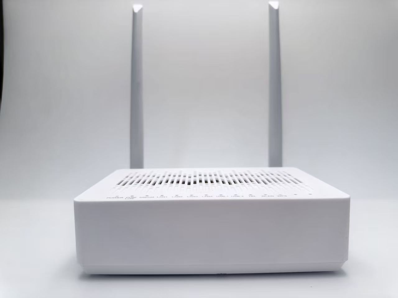 SG339Z XPON WiFi6 智能网关终端 — 4GE + 2USB + 1POTS + WiFi6 双频 — WiFi6版