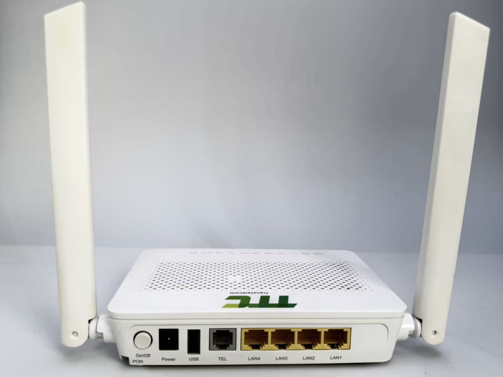 EG8145V5 APC版后面板接口