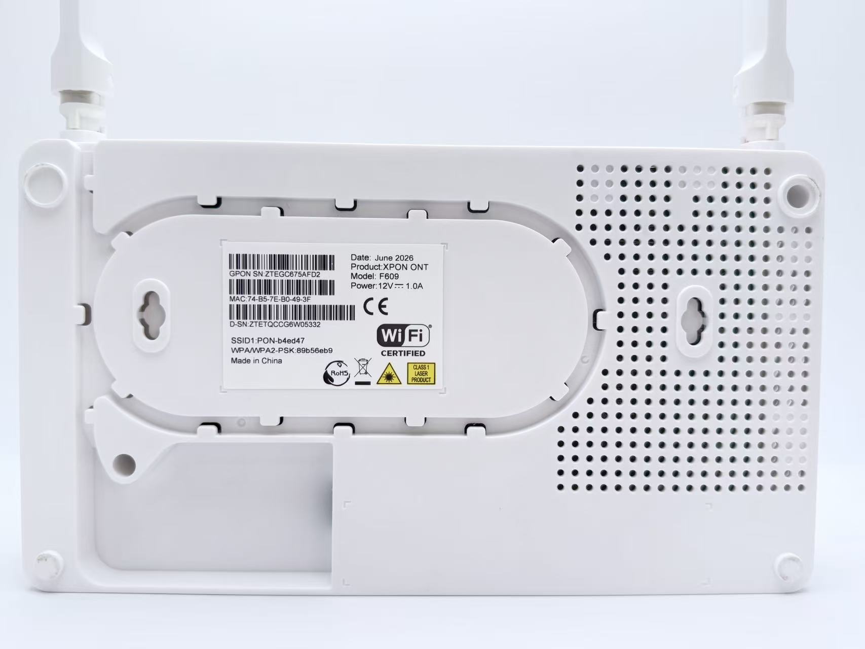 F609 新款底部标签
