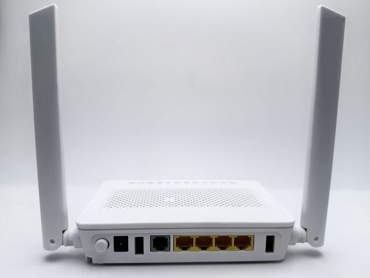 EG8145V5 后面板接口