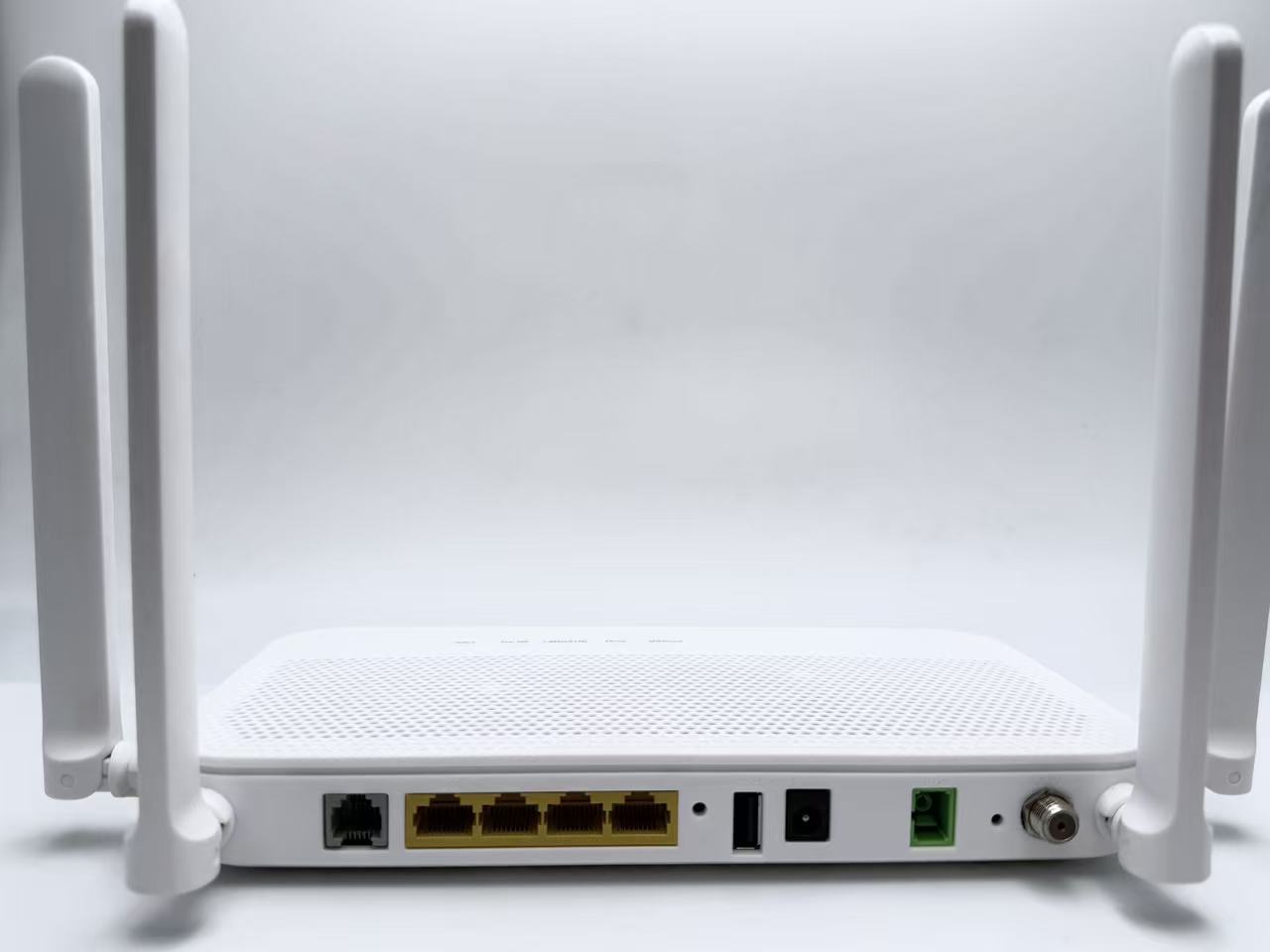 EG8247W5 CATV 大款后面板接口