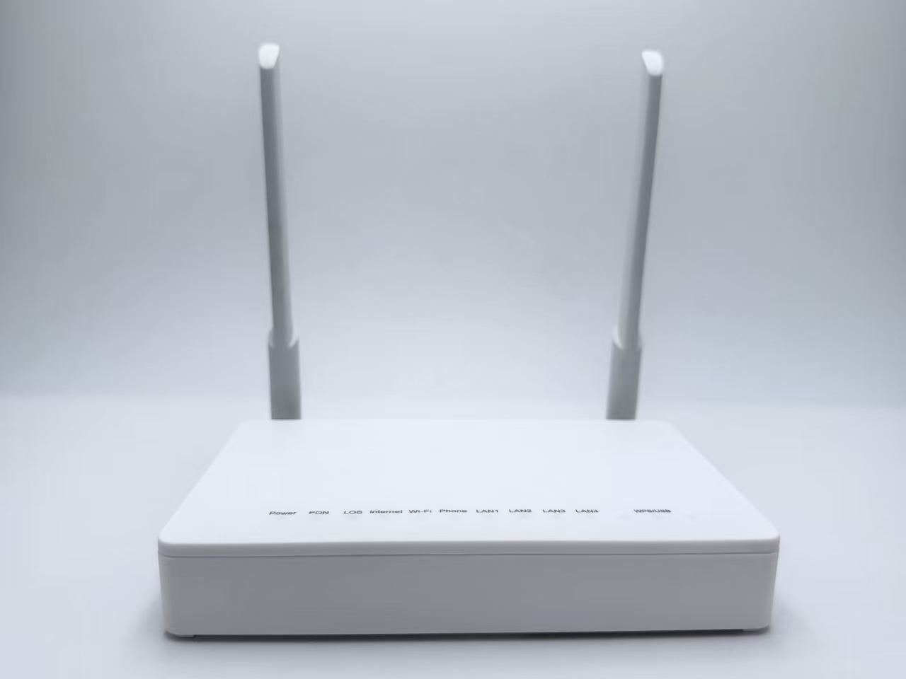 F660 GPON 智能网关终端(8.0 版本)— 4GE + 1USB + 1POTS + 双频 WiFi