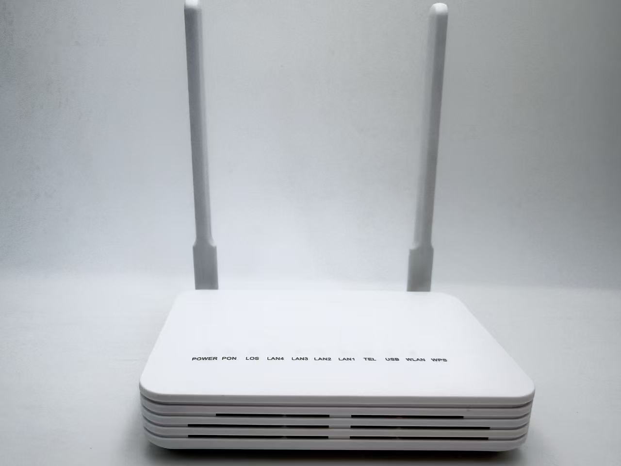 HS8545M5 XPON 智能网关终端 — 4GE + 1USB + 1POTS + 双频 WiFi — 5dB 高增益天线版(新款)