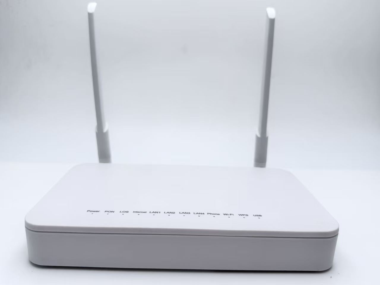 F670L GPON 智能网关终端(12 灯老款)— 4GE + 1USB + 1POTS + 双频 WiFi