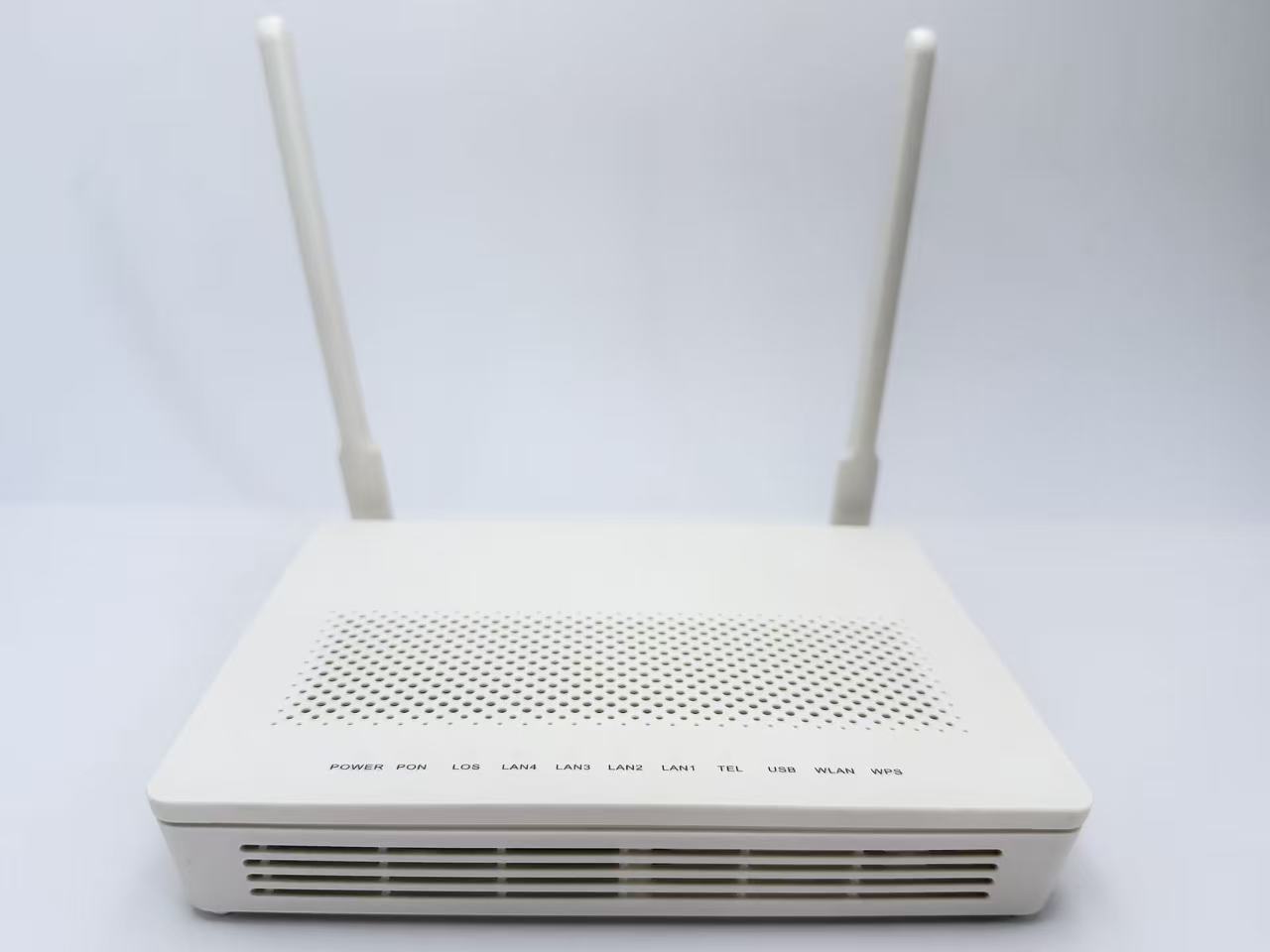 EG8141A5 XPON 智能网关终端(大款)— 4GE + 1USB + 1POTS + 2.4G WiFi